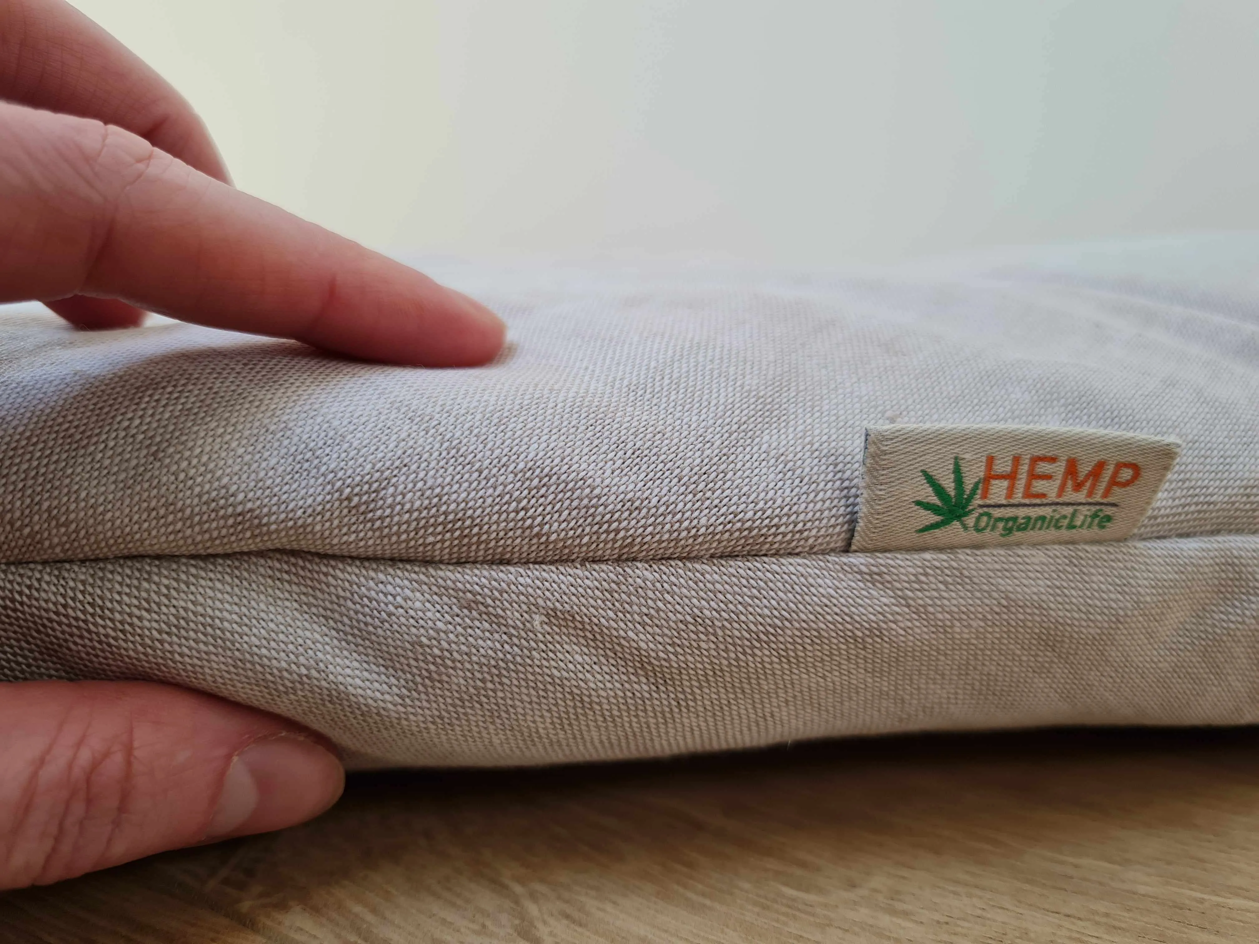 Hemp Linen 1 (2.5 cm) thick Round Play Mat Filled HEMP Fiber in non-dyed linen fabric baby crawling & play Mat Activity Tummy time mat