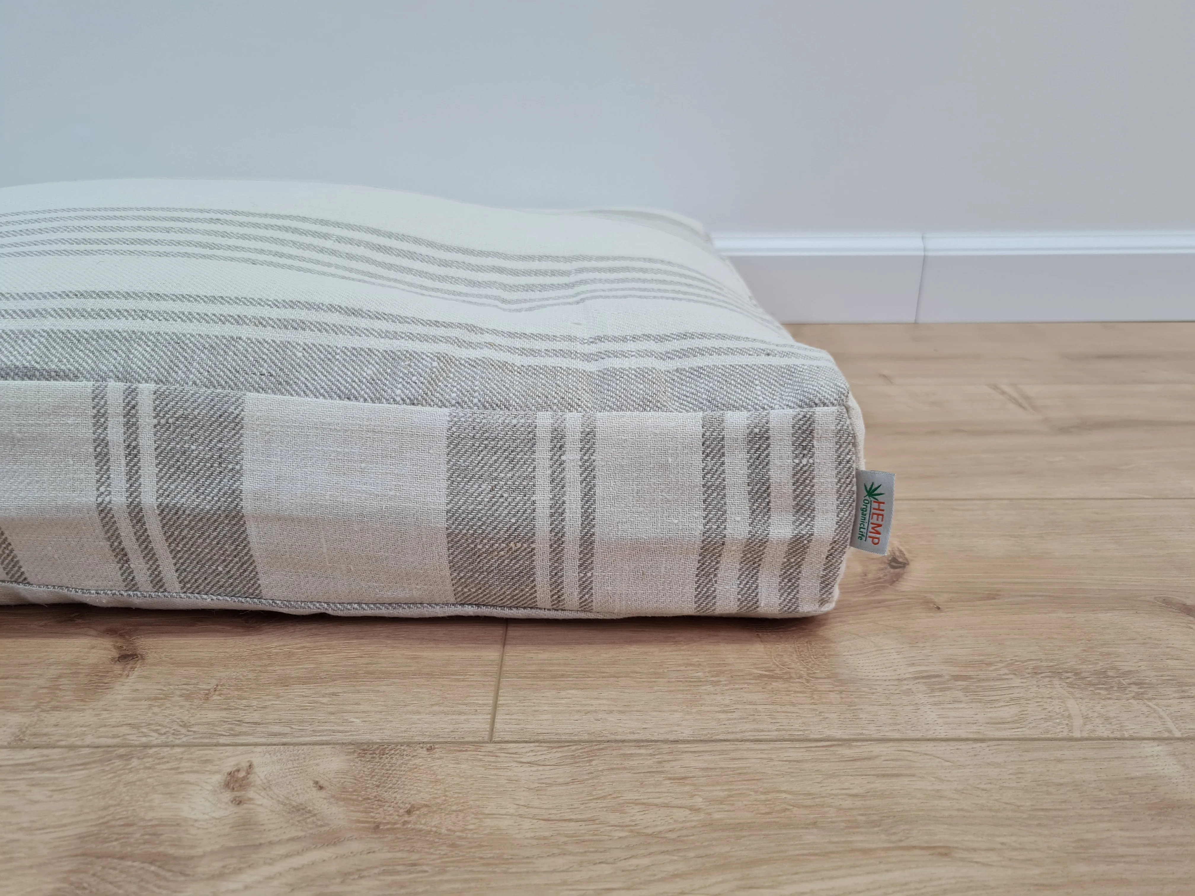 Natural Hemp Linen Pet Mat Pad Mattress Cushion Removable Washable Linen Cover Organic Hemp Fiber Filler in Natural Linen Fabric Padded Dog