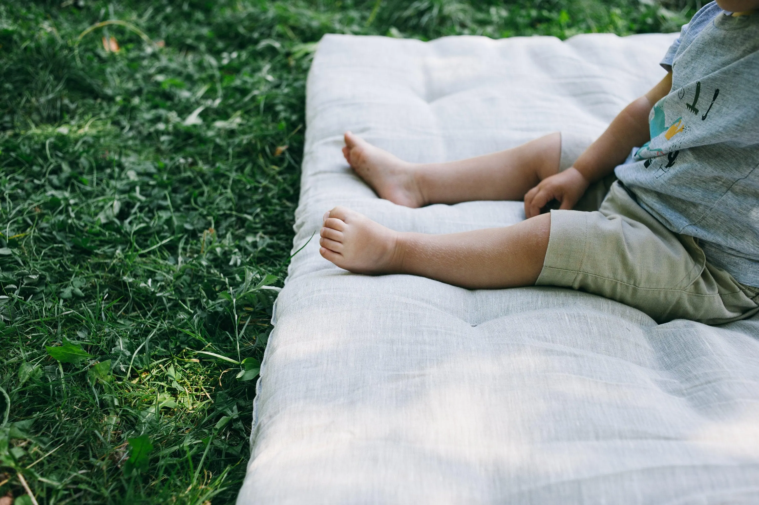 Organic Play mat filled HEMP Fiber in non-dyed linen fabric  Nursery Baby Blanket Blanky padded