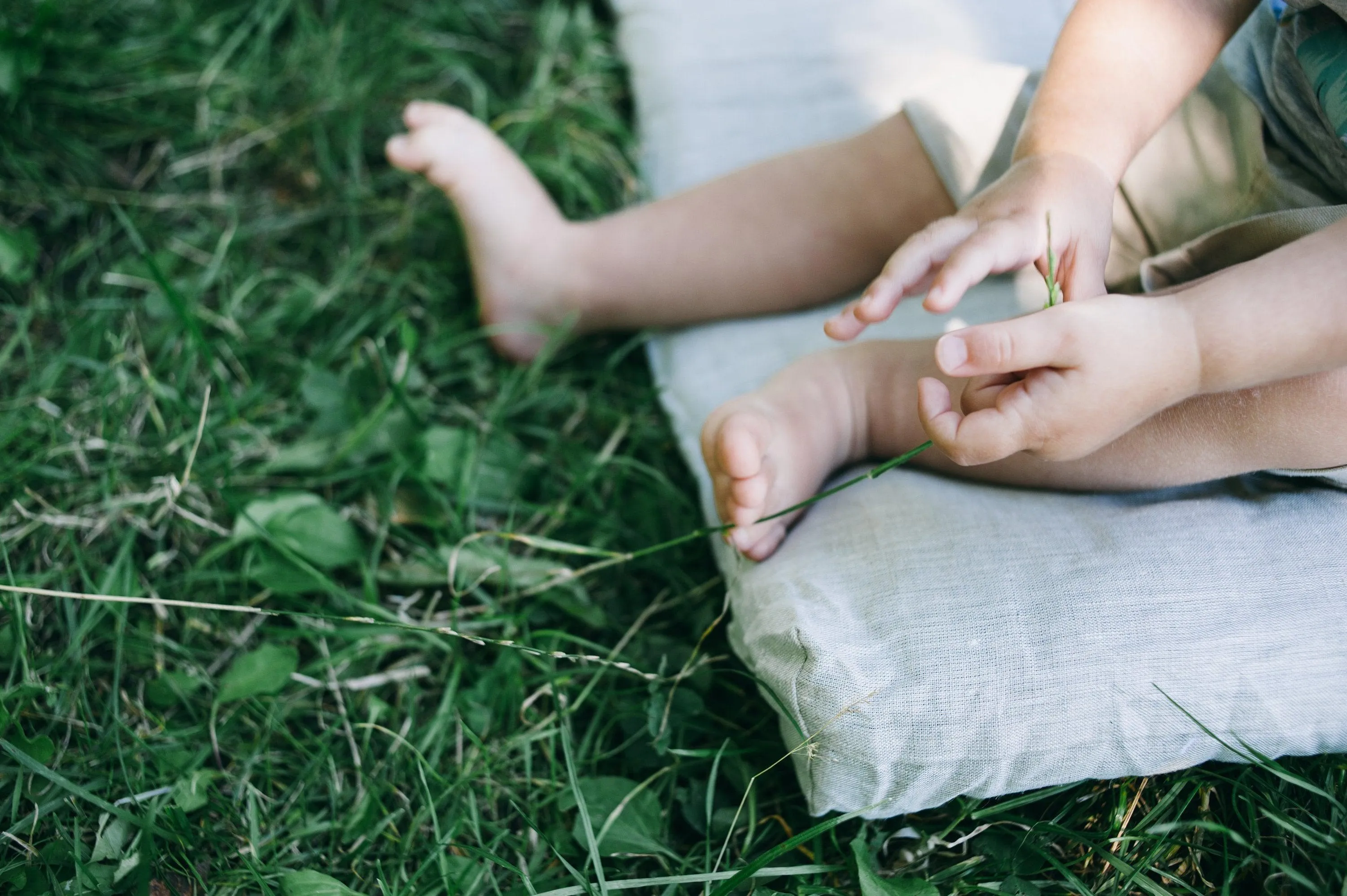 Organic Play mat filled HEMP Fiber in non-dyed linen fabric  Nursery Baby Blanket Blanky padded