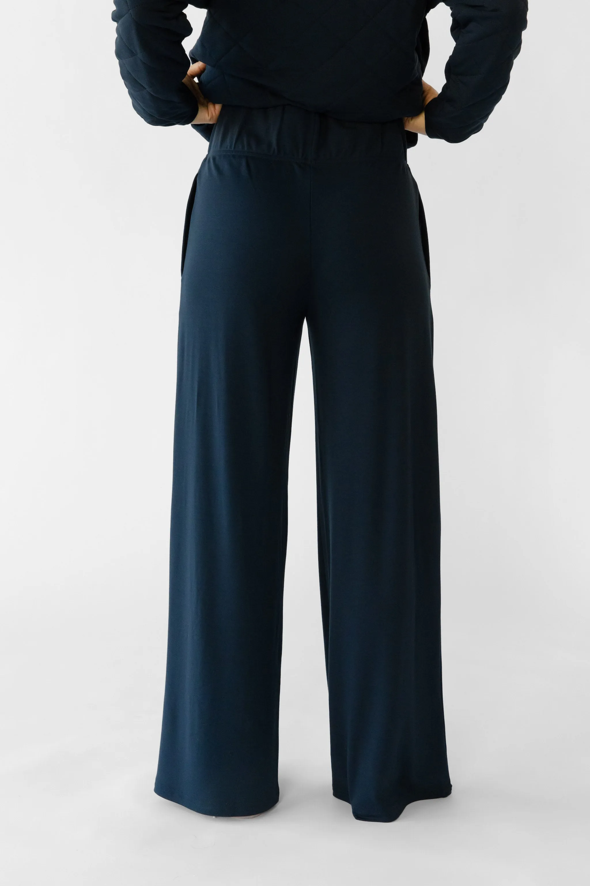 Women's Ultra-Soft Bamboo Wide Leg Pull On Pant TALL